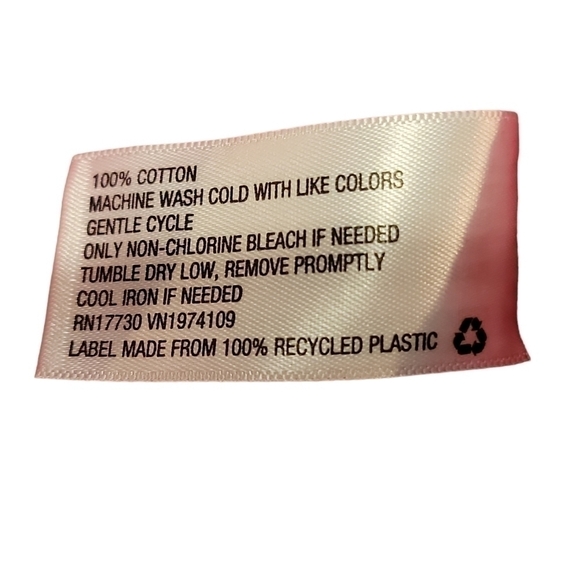 Universal Thread size medium short sleeve shirt. New without tags - Picture 2 of 8